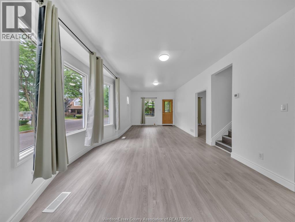 1096 Hall Property Photo 10