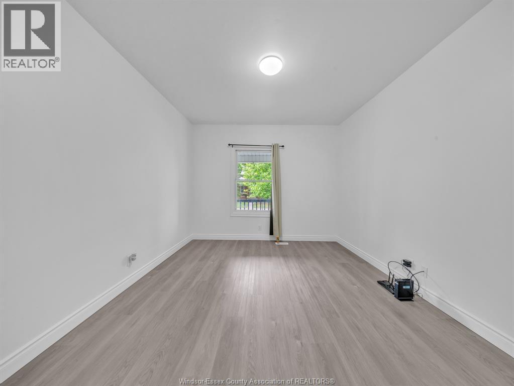 1096 Hall Property Photo 11