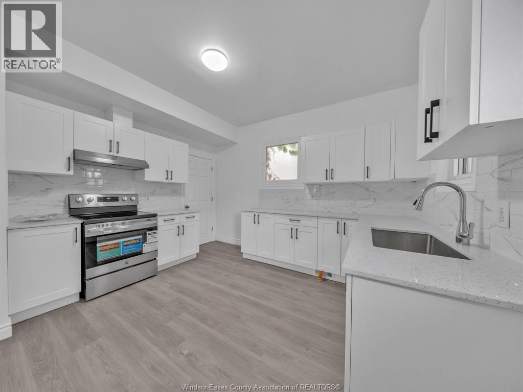 1096 Hall Property Photo 16