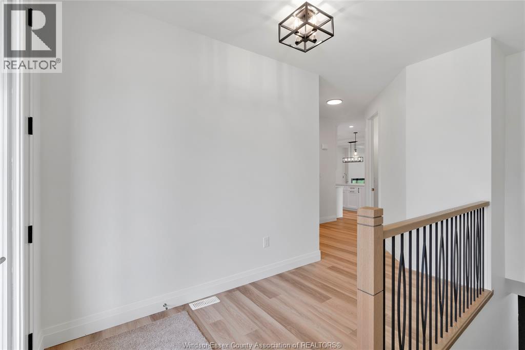 119 Bois Blanc Property Photo 9