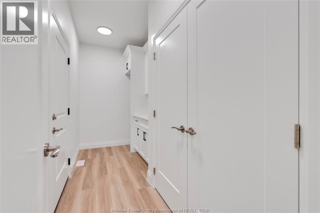 119 Bois Blanc Property Photo 10