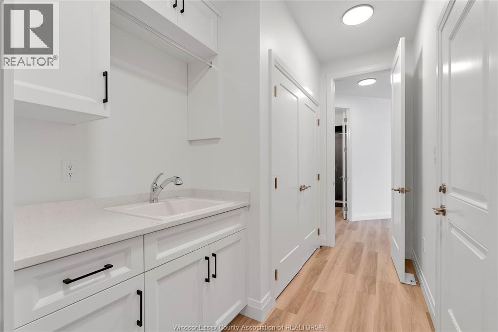 119 Bois Blanc Property Photo 11