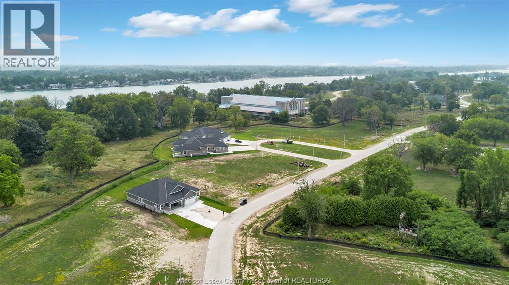 119 Bois Blanc Property Photo 35