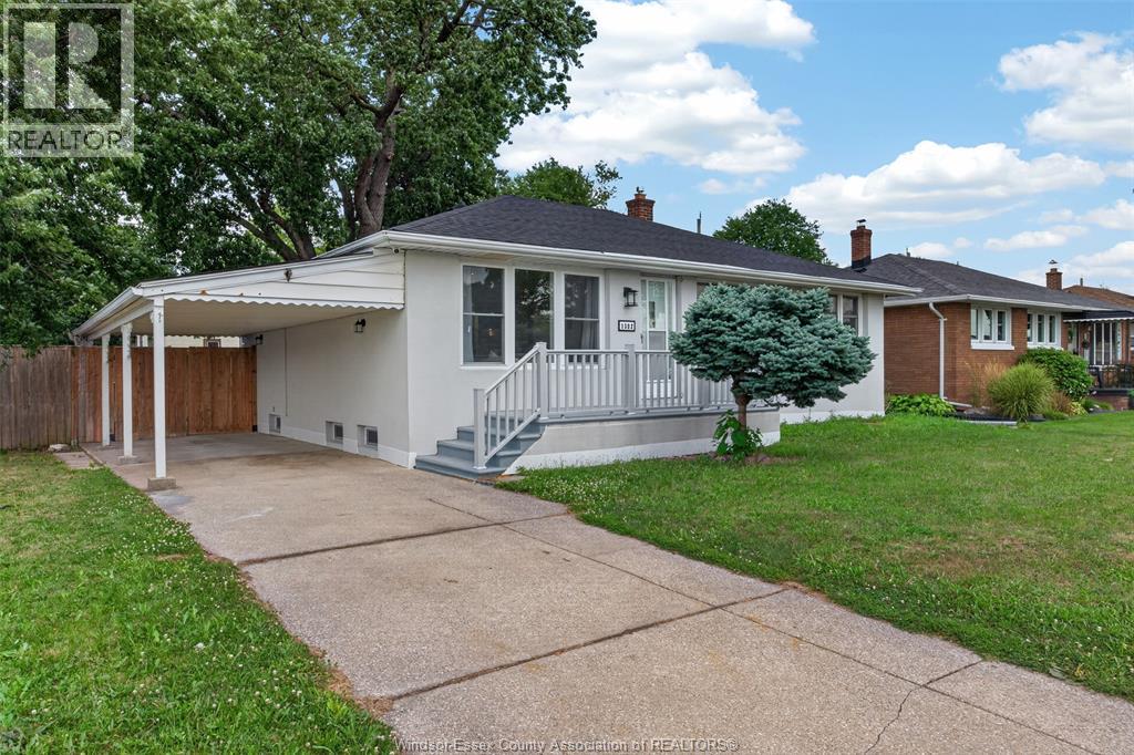 1302 Josephine Property Photo 1