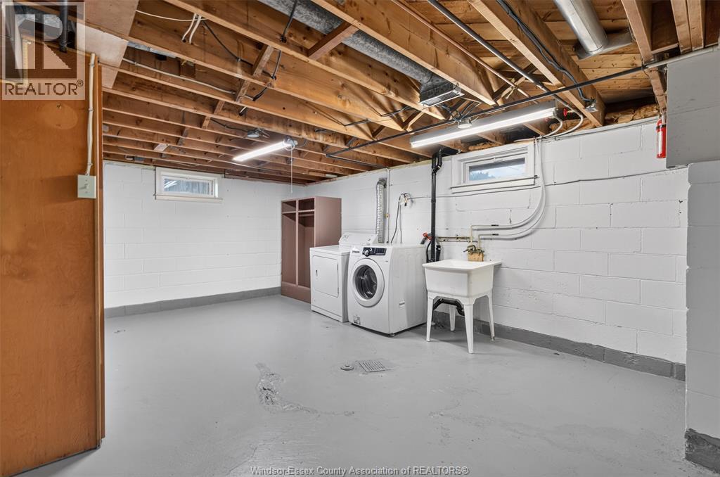1302 Josephine Property Photo 28