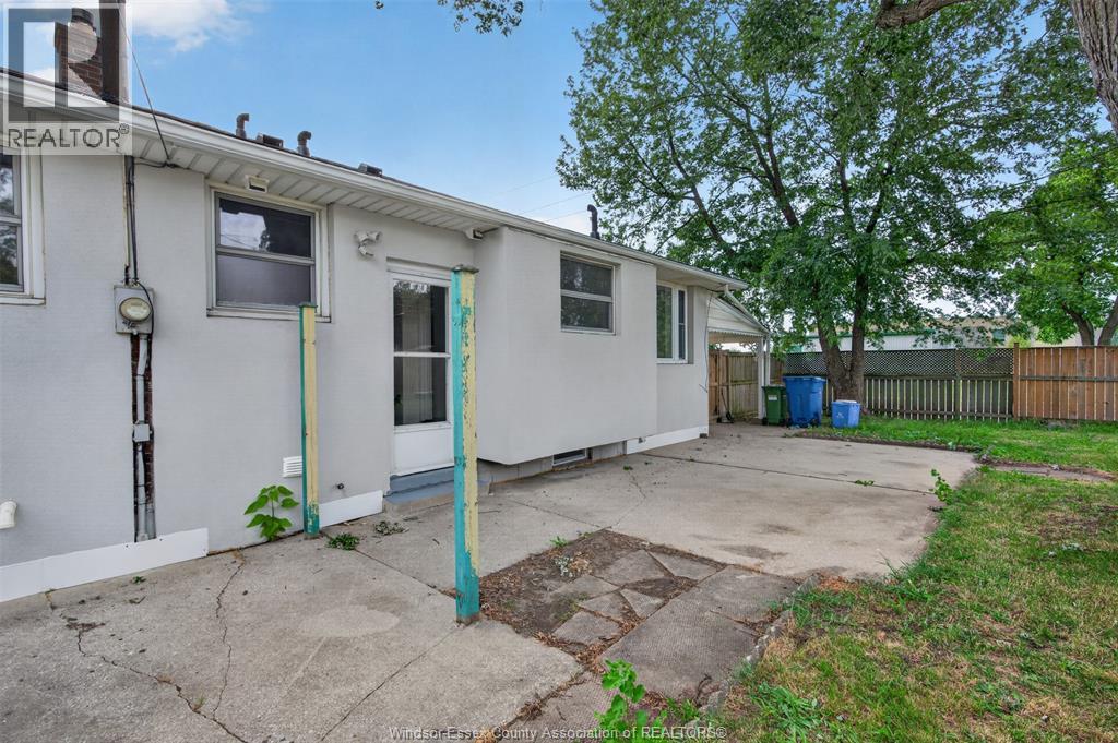 1302 Josephine Property Photo 34