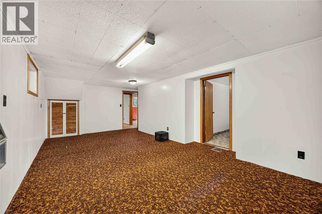 824 Charlesworth Drive Property Photo 24