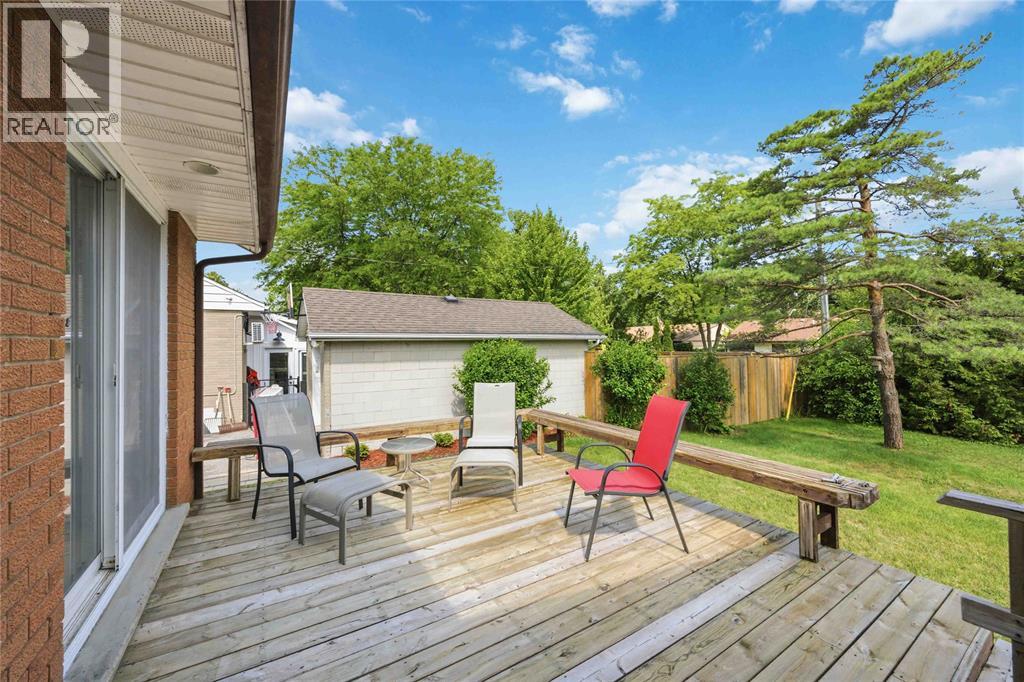 824 Charlesworth Drive Property Photo 35