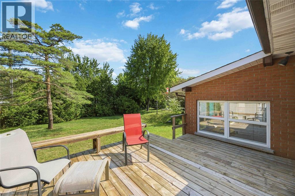 824 Charlesworth Drive Property Photo 36