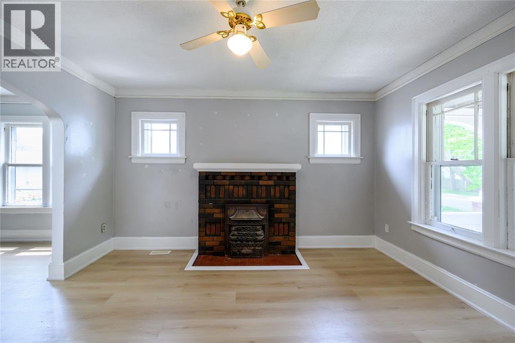 254 Shepherd Street Property Photo 4