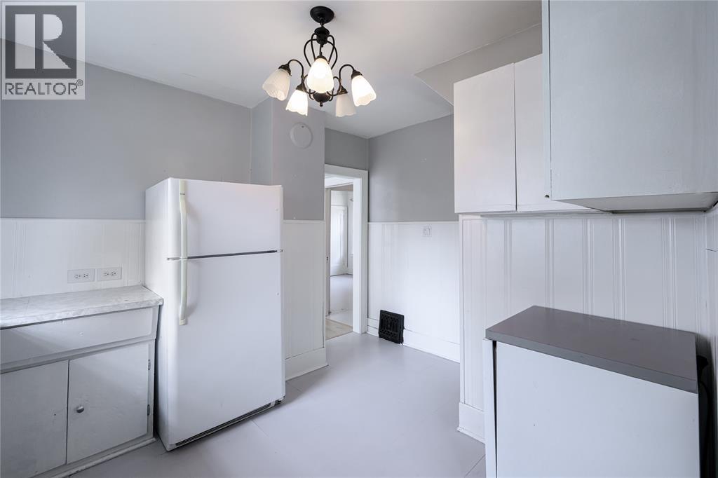 254 Shepherd Street Property Photo 11
