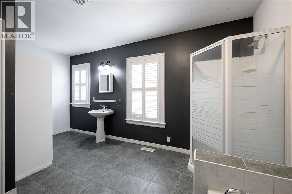 254 Shepherd Street Property Photo 16