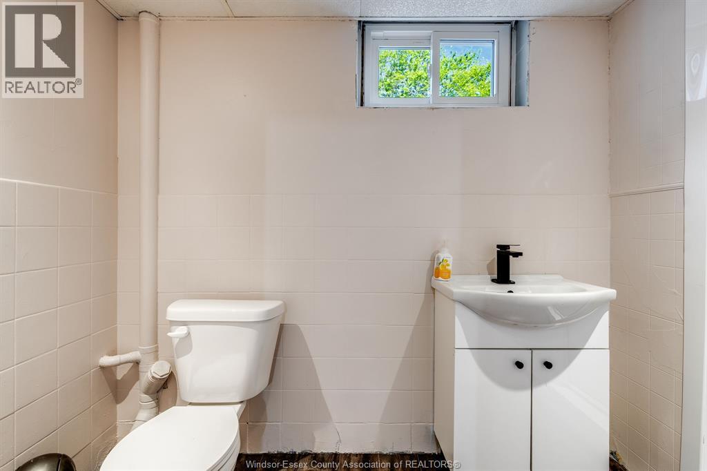 23 Garrison Avenue Property Photo 26