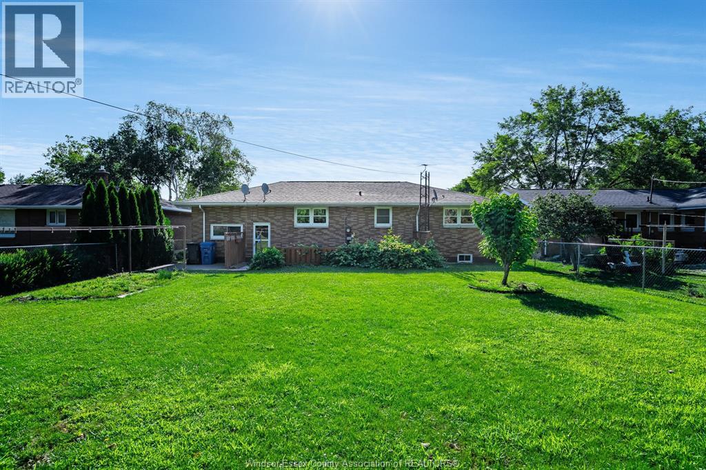 23 Garrison Avenue Property Photo 39