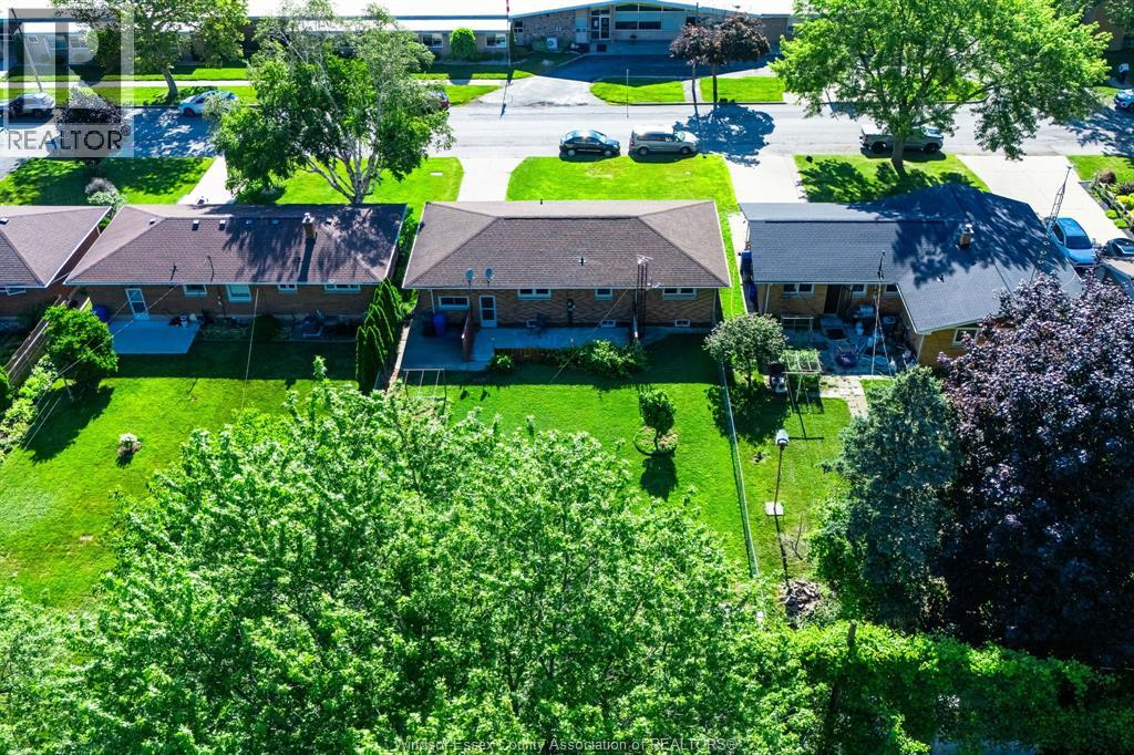 23 Garrison Avenue Property Photo 46