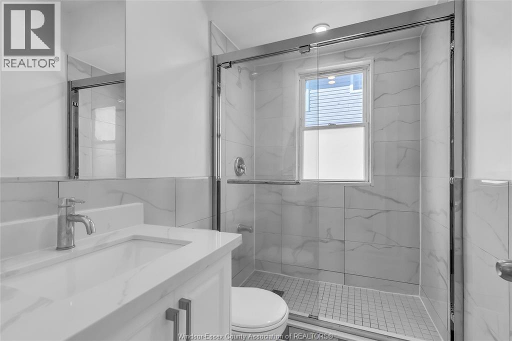 280-282 Campbell Avenue Property Photo 12