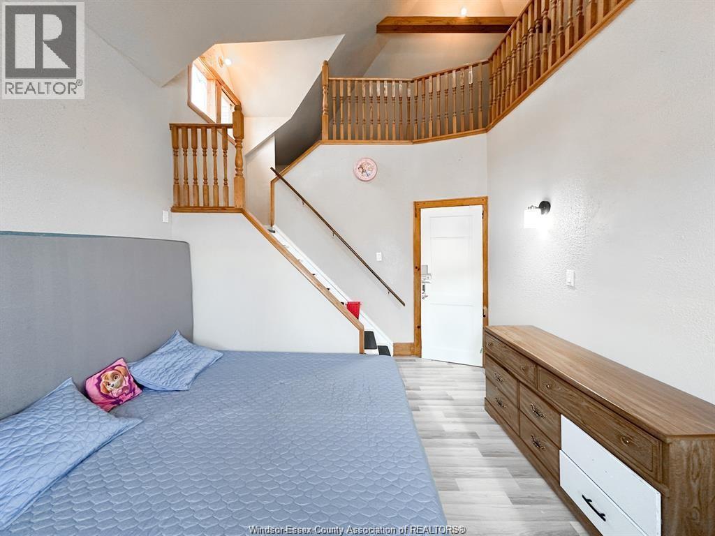 421 Hall Property Photo 21