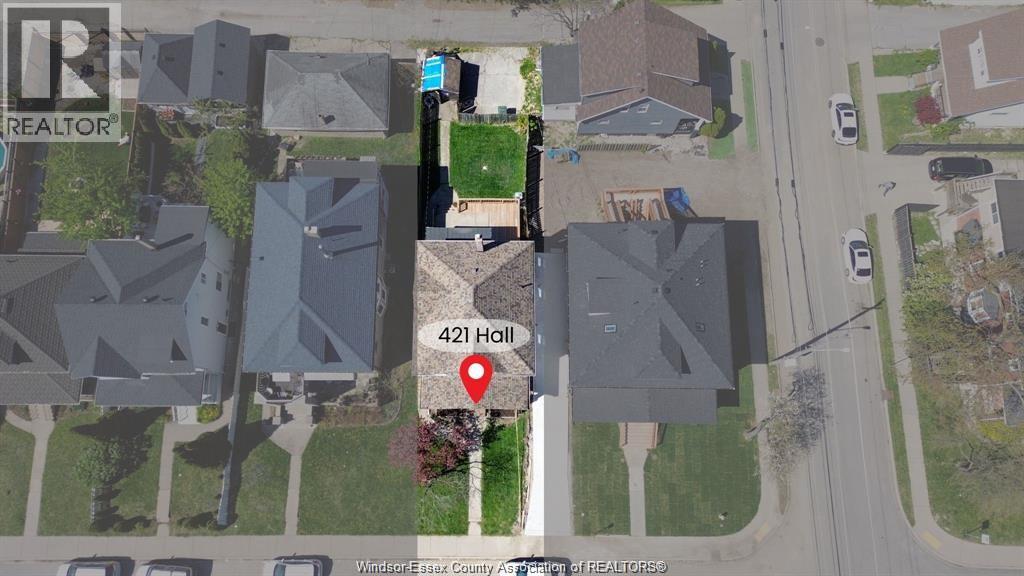 421 Hall Property Photo 26