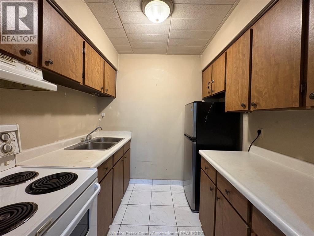 3044 Sandwich Unit# 203 Property Photo 5