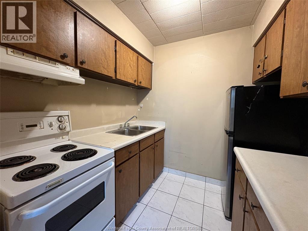 3044 Sandwich Unit# 203 Property Photo 6