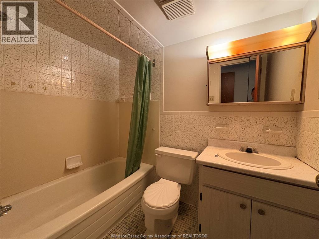 3044 Sandwich Unit# 302 Property Photo 14