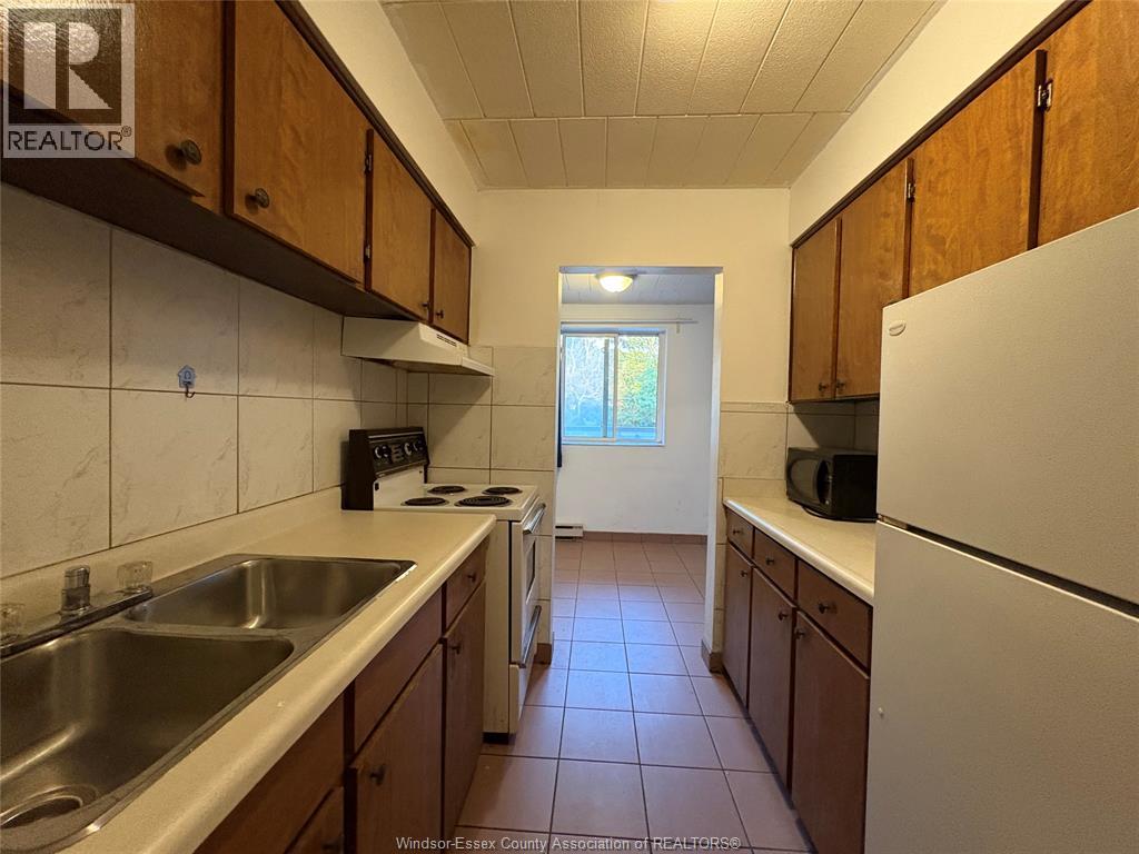 3044 Sandwich Unit# 202 Property Photo 6