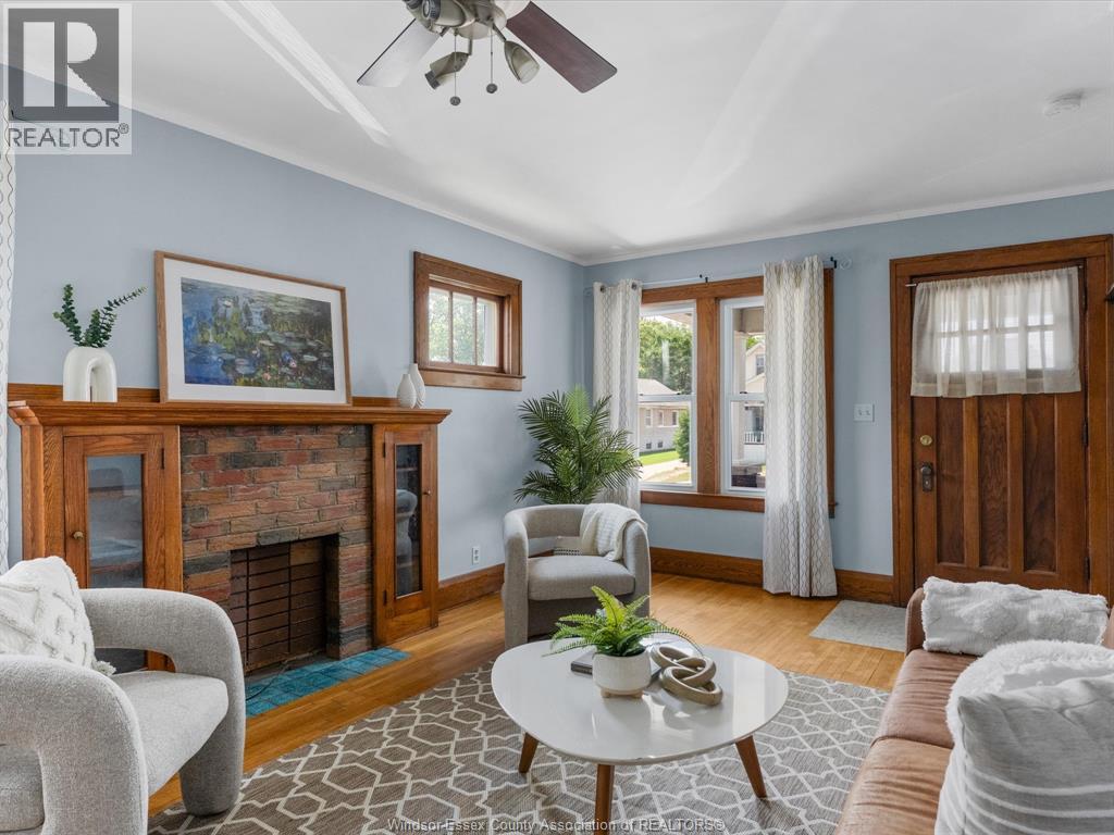 1794 Hall Avenue Property Photo 4