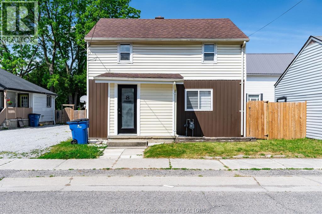 8 Payne STREET Property Photo 1