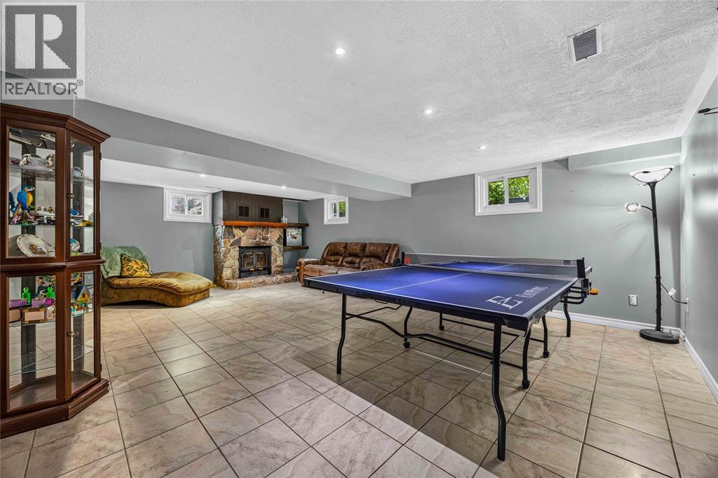 1108 Errol Road East Property Photo 19