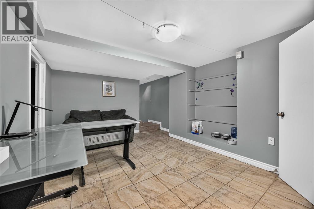 1108 Errol Road East Property Photo 26