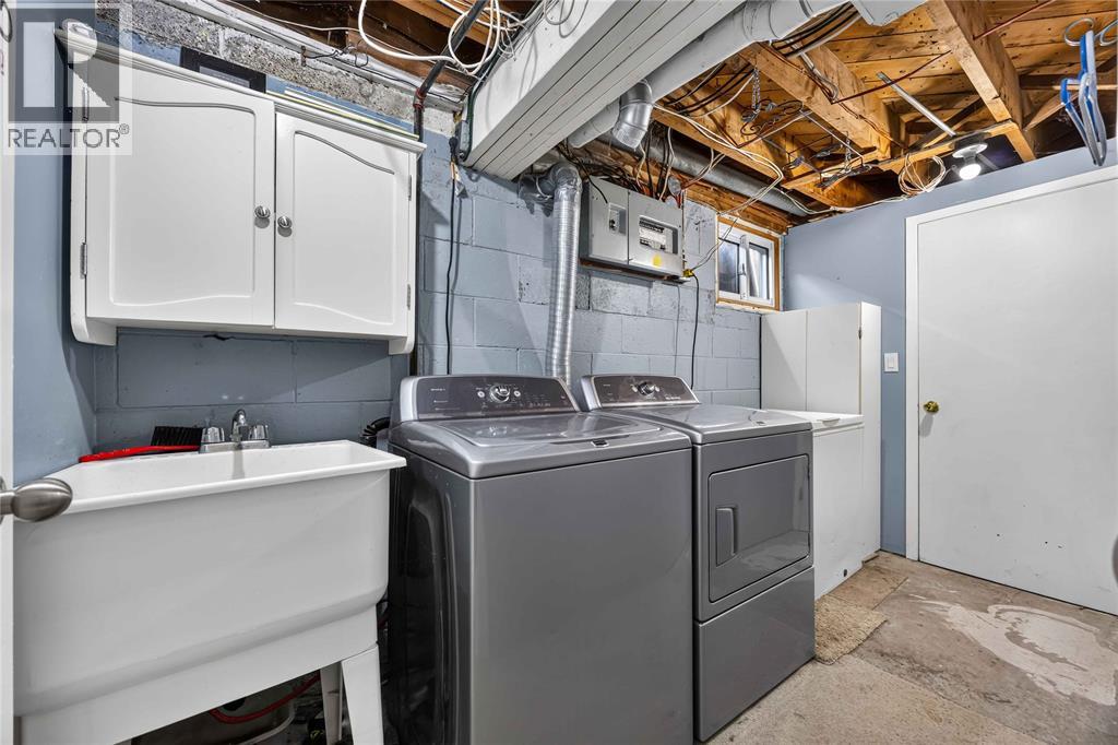 1108 Errol Road East Property Photo 31