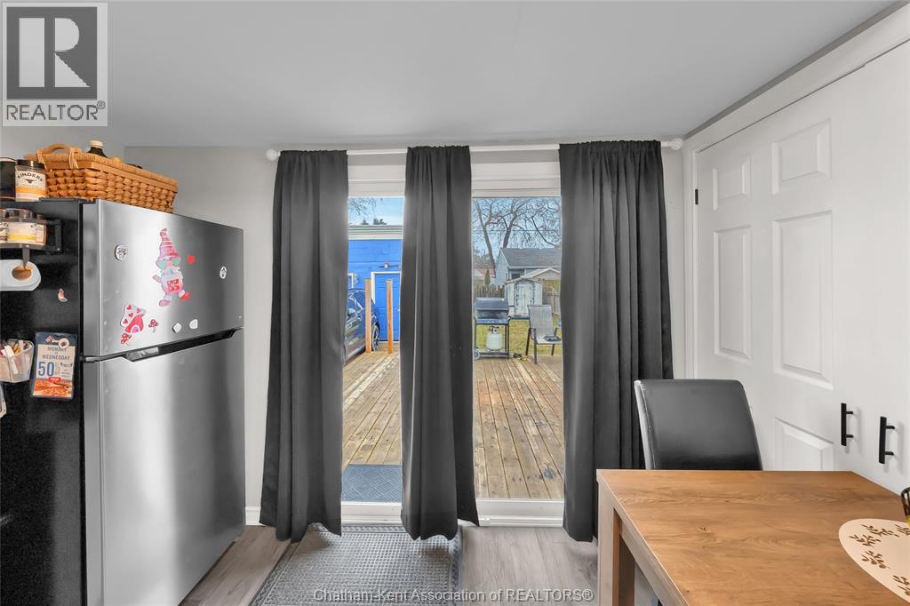 14 Mcnaughton Avenue Property Photo 9