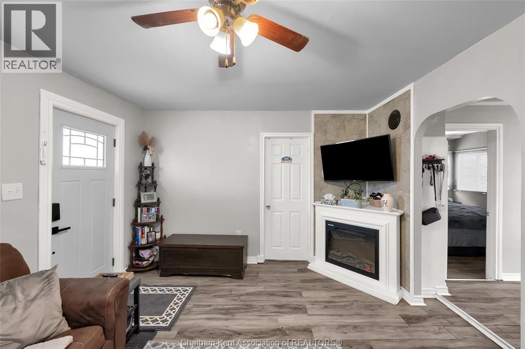 14 Mcnaughton Avenue Property Photo 13