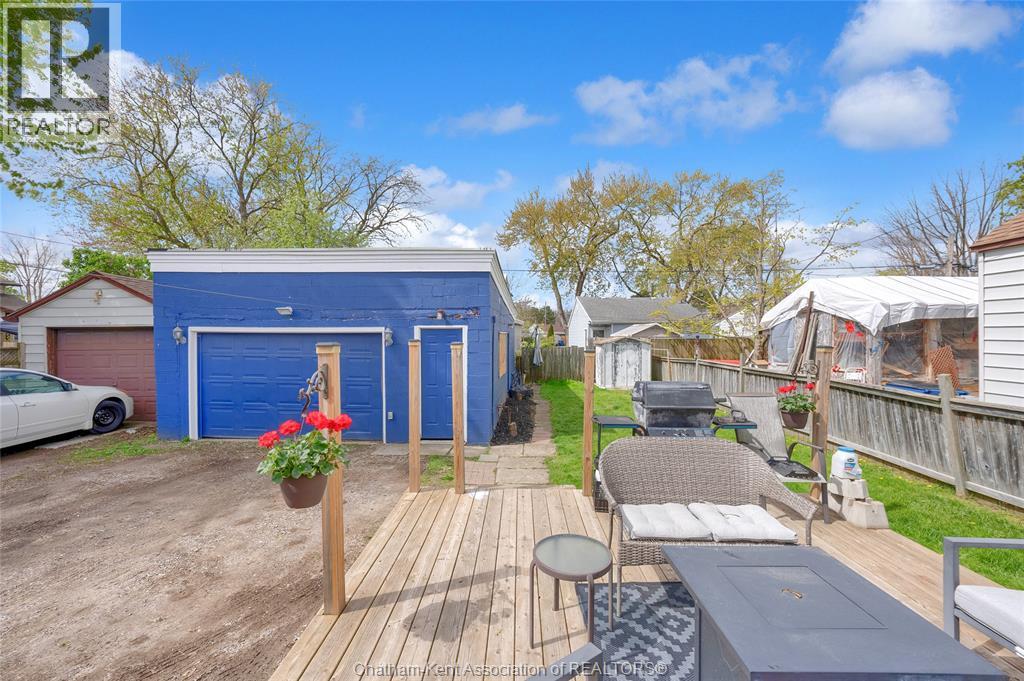 14 Mcnaughton Avenue Property Photo 27