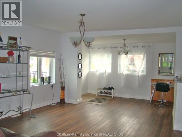 280 Victoria Street Property Photo 10