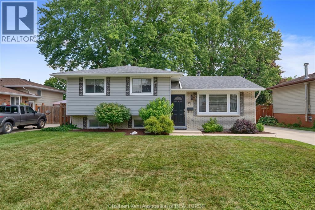 21 Primrose LANE Property Photo 1