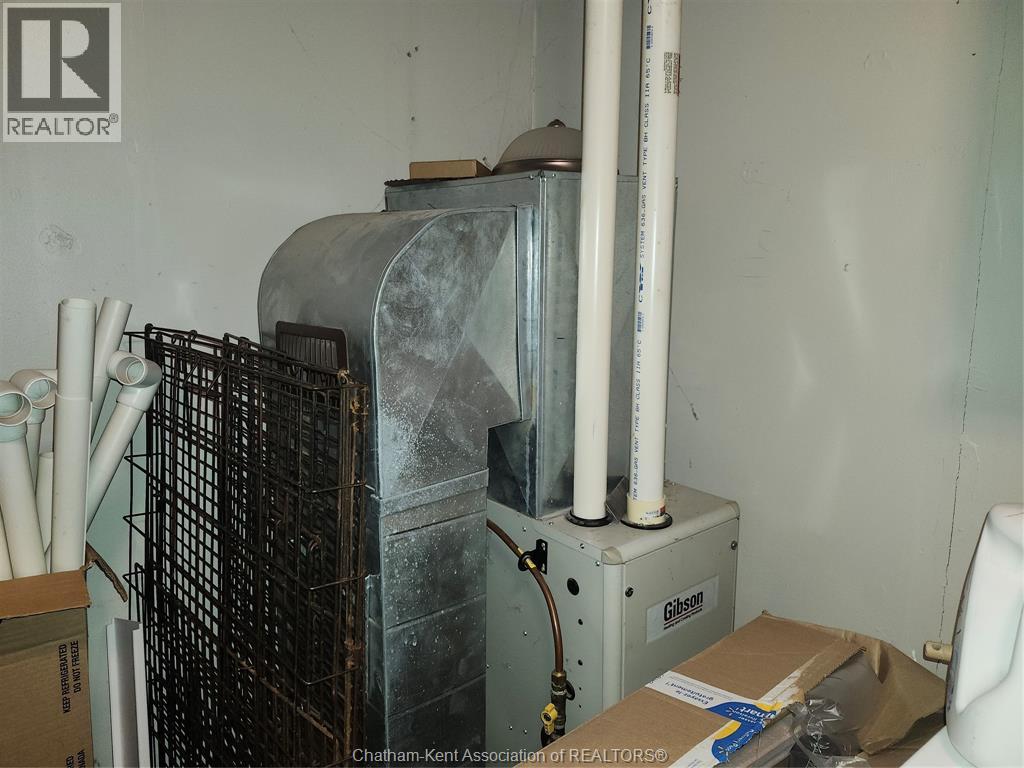 457 Smith Line Property Photo 8