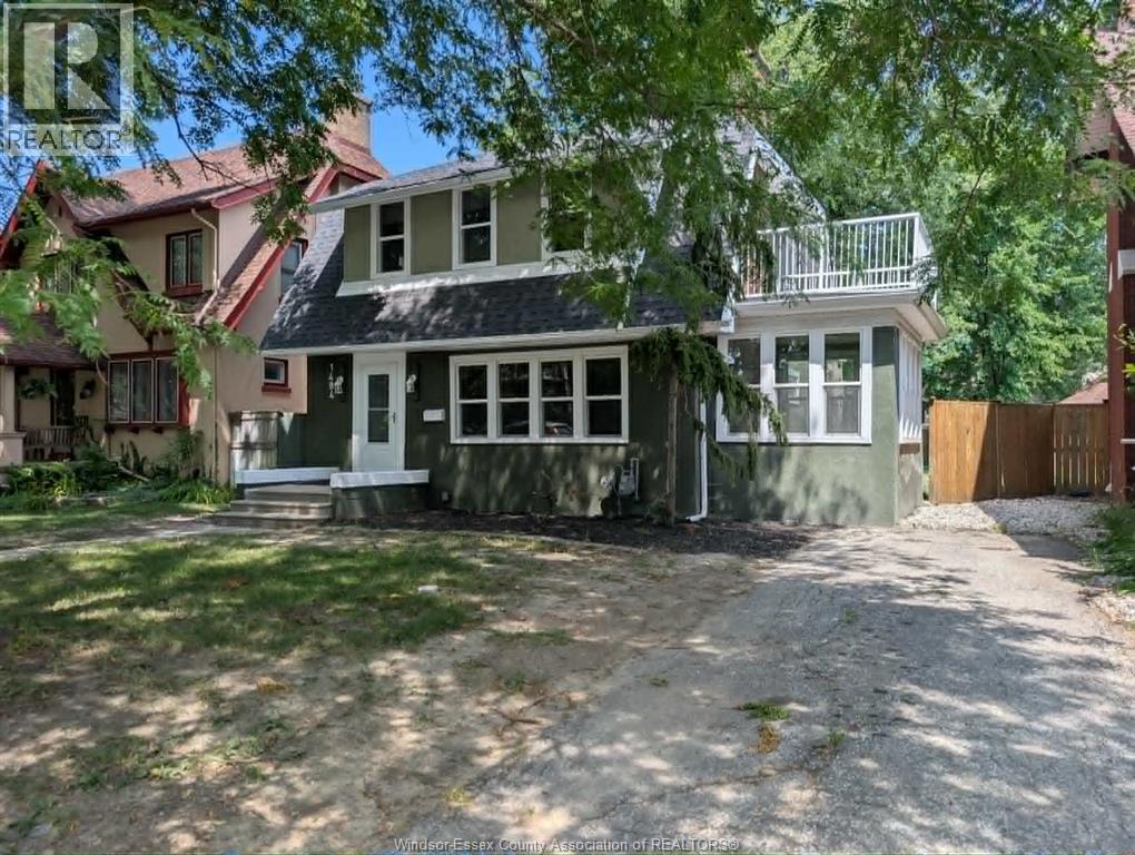 1484 Victoria Avenue Property Photo 2