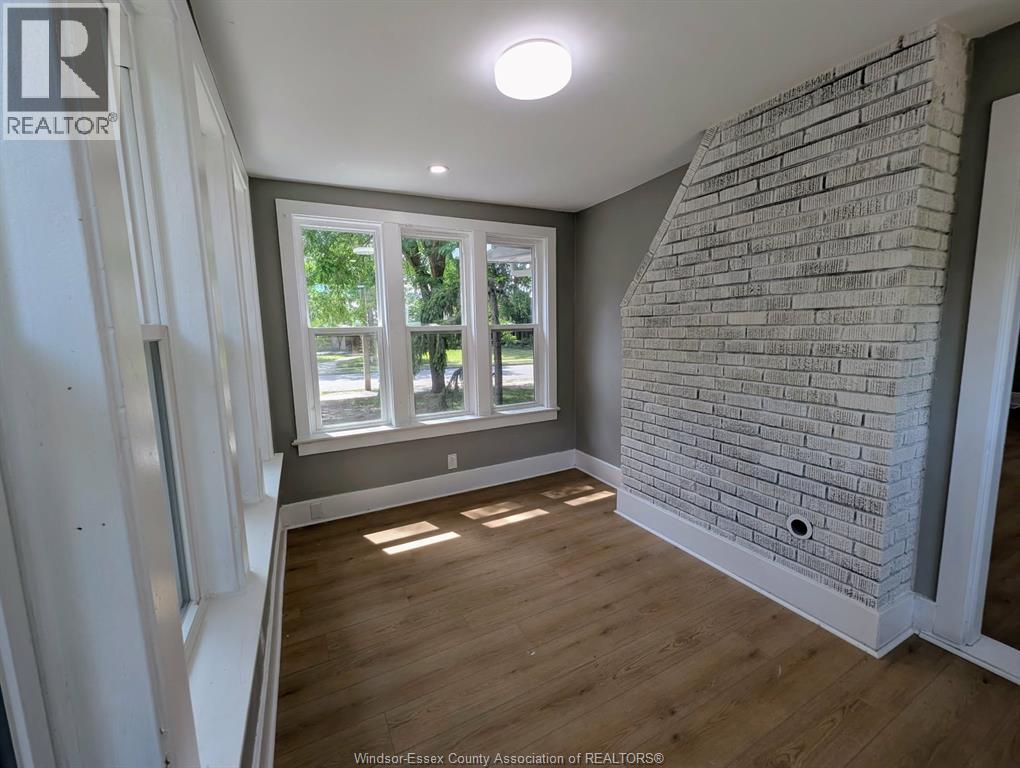 1484 Victoria Avenue Property Photo 14