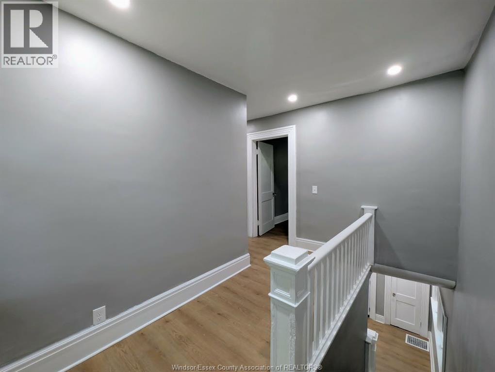 1484 Victoria Avenue Property Photo 19