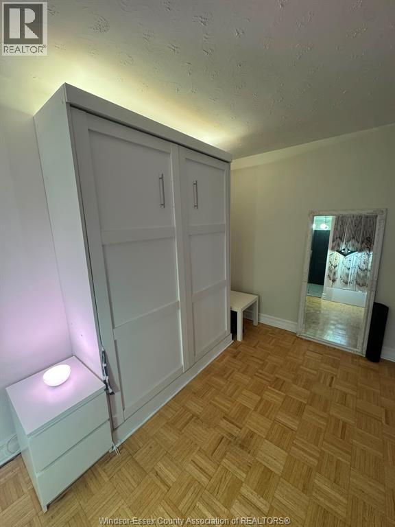 111 Riverside Drive East Unit# 914 Property Photo 8