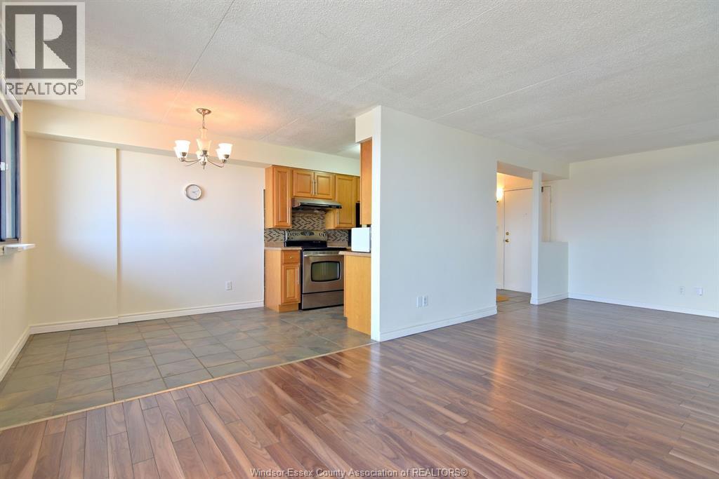 150 Park West Unit# 1812 Property Photo 12