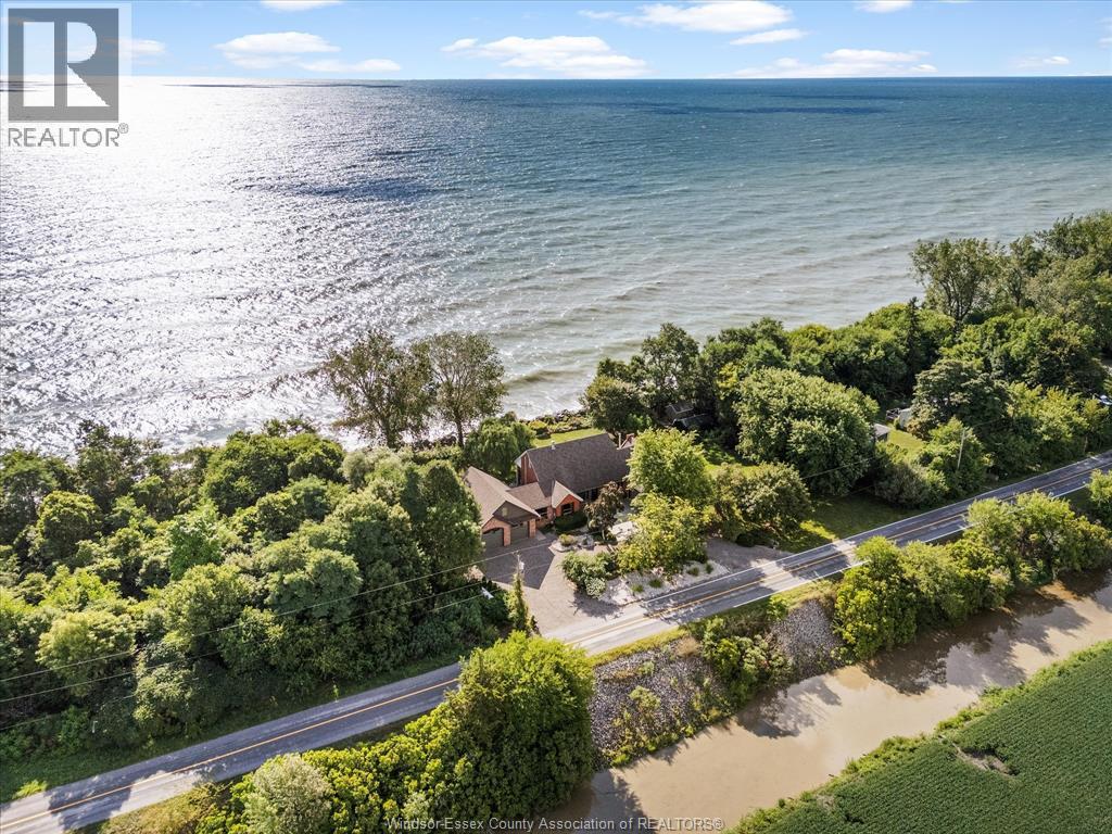 266 East Beach Road Property Photo 1