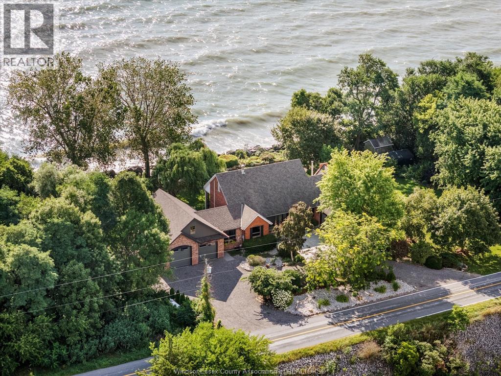 266 East Beach Road Property Photo 2