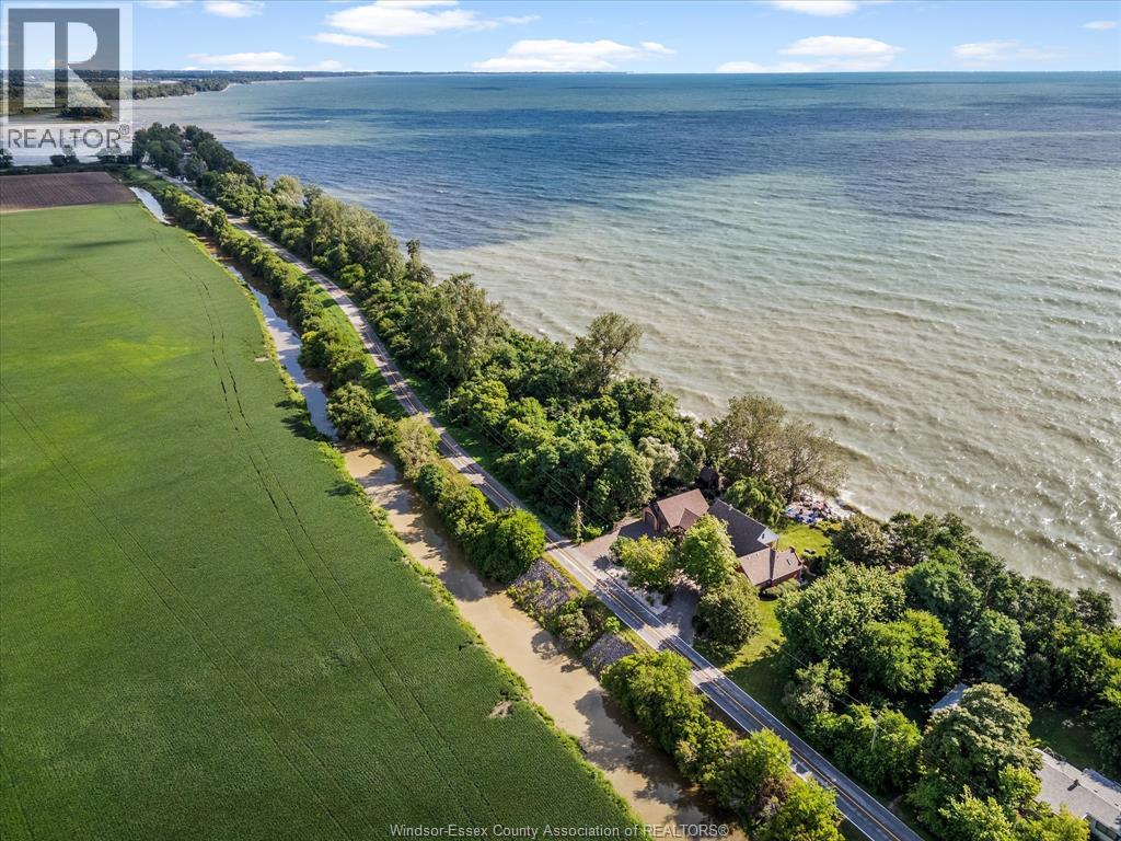266 East Beach Road Property Photo 6