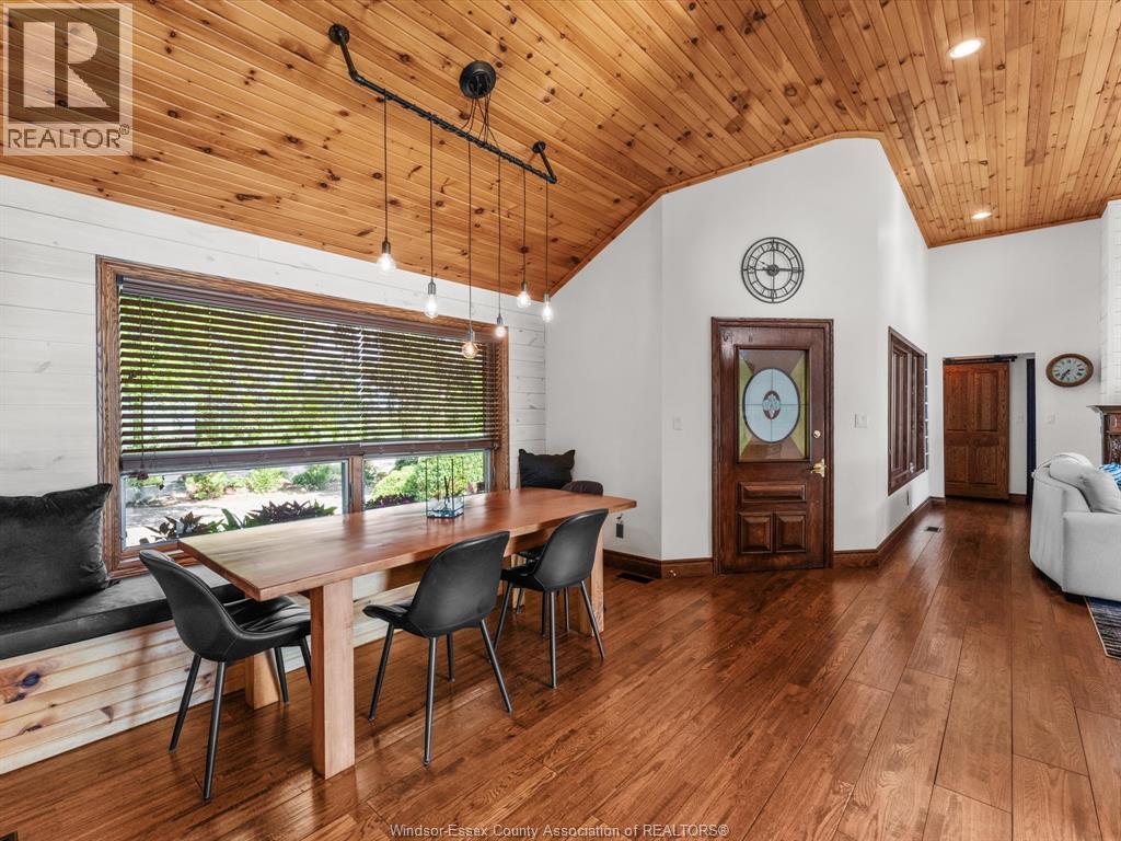 266 East Beach Road Property Photo 16