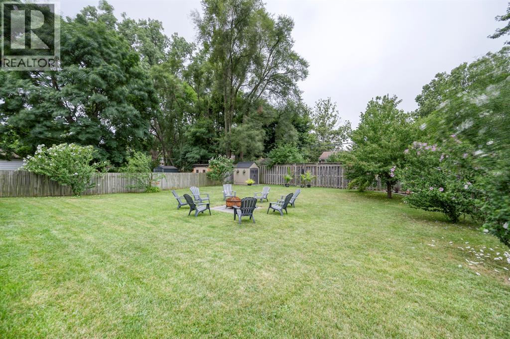 1049 Indian Road North Property Photo 46