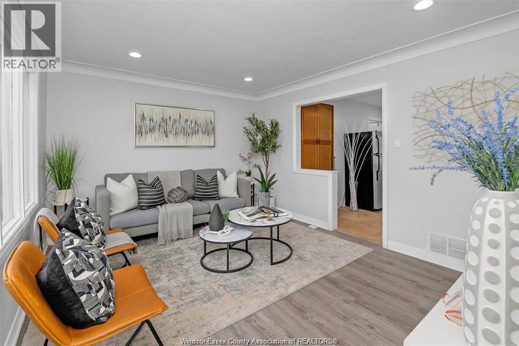 1217 Harrison Property Photo 5