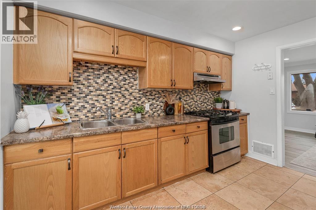 1217 Harrison Property Photo 10