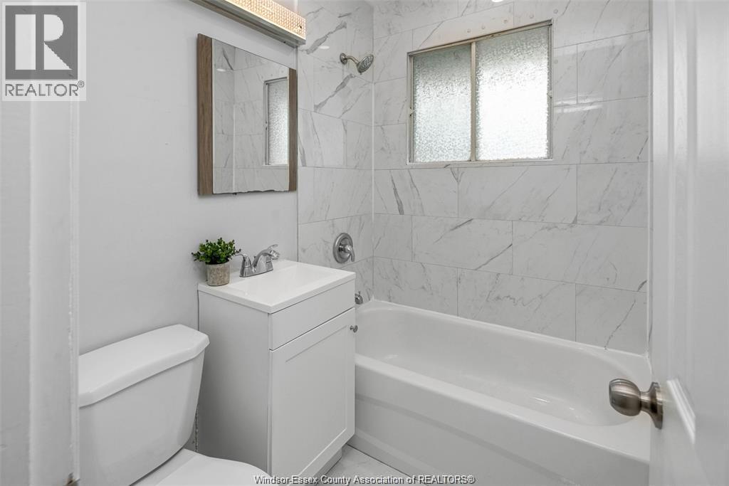 1217 Harrison Property Photo 13